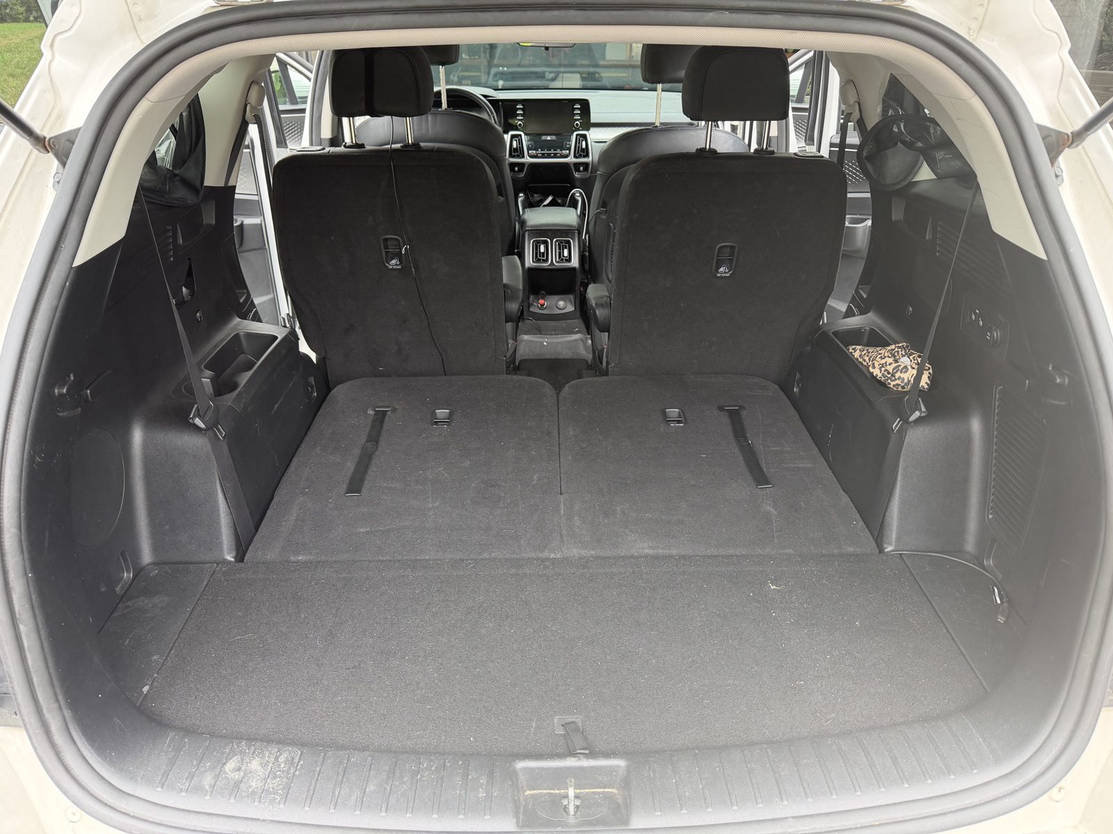 Kia Crossover trunk before